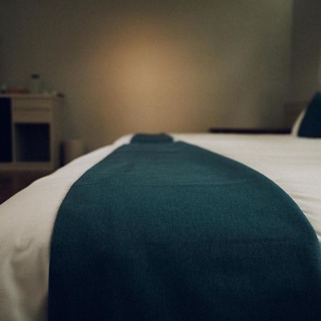 蘊慢築 茶花藝主題民宿 Yun Man Zhu Homestay Gongguan ภายนอก รูปภาพ